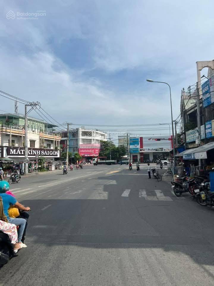 Bán đất tại khu đô thị thương mại jdragon, 2,2 tỷ, 90 m2 sát chợ cần đước