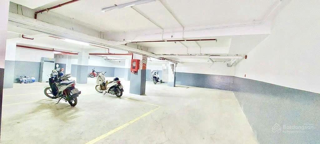 Tòa nhà văn phòng mặt tiền hoàng trọng mậu, kdc him lam, phường tân hưng