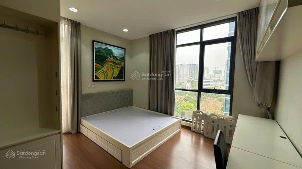 Em có căn hộ 2pn+1 đồ cơ bản 88m2 chung cư tràng an complex giá tốt
