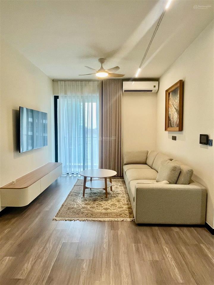 Em cho thuê căn hộ studio đồ cơ bản giá 9tr/th tại chung cư d' el dorado  tây hồ