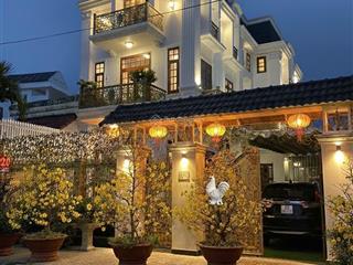 Siêu biệt thự 245m2, 3tầng, gần ga metro, linh trung, thủ đức có dòng tiền chỉ 25 tỷ.