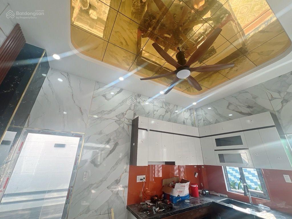 Nhà đẹp mới hoàn thiện, 3 tầng, 74m2, ngang 6,7m, tỉnh lộ 43, tam bình, thủ đức chỉ 5, x tỷ