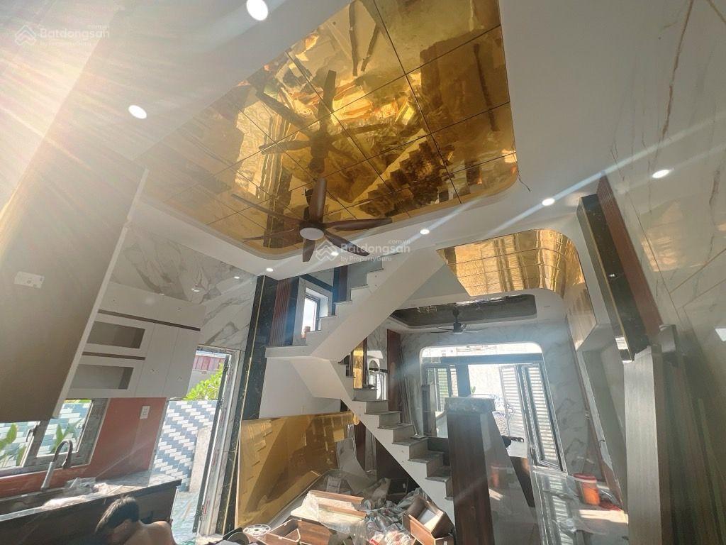 Nhà đẹp mới hoàn thiện, 3 tầng, 74m2, ngang 6,7m, tỉnh lộ 43, tam bình, thủ đức chỉ 5, x tỷ