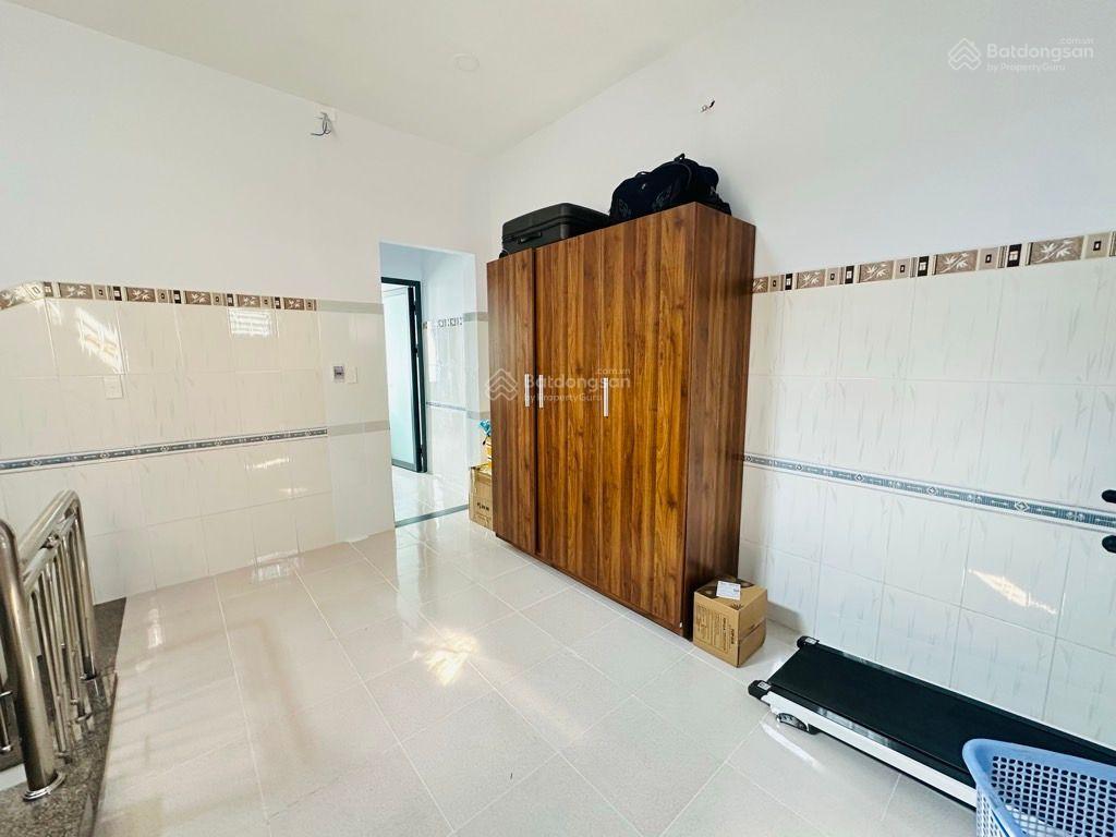 Mặt tiền kinh doanh 3 tầng, 56m2 đường 179 gần ngã 3 lê văn việt, hoàng hữu nam, quận 9 chỉ 7,99 tỷ