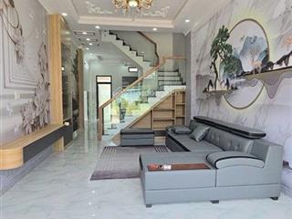 Siêu phẩm mới 4 tầng, 64m2 đường lò lu, long phước, quận 9 chỉ 6,x tỷ.