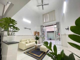 Siêu phẩm 3 tầng, 52m2, trung tâm linh đông, gần phạm văn đồng, thủ đức, chỉ 6,x tỷ.