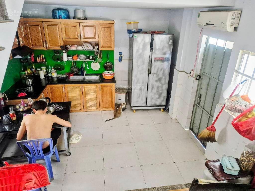 Bán nhà 3 tầng, 95m2, ngang 5m, gần tl43, tam bình, thủ đức chỉ 5,x tỷ.