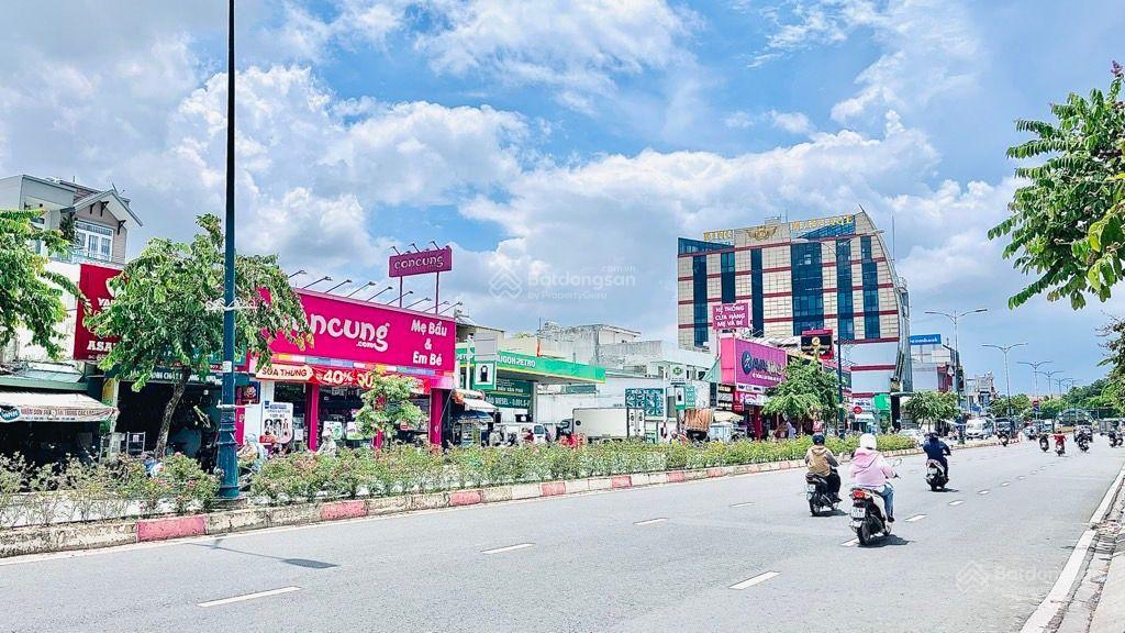 Nhà đẹp 3 tầng 69m2, gần lê văn việt, ngã 3 mỹ thành, long bình, quận 9 chỉ 6 tỷ nhỉnh.