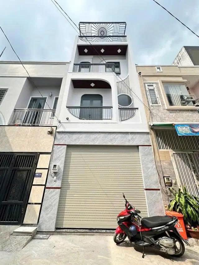 Siêu phẩm mới 4 tầng, cạnh lã xuân oai, gần cầu tăng long, long trường, quận 9 chỉ 6.28tỷ