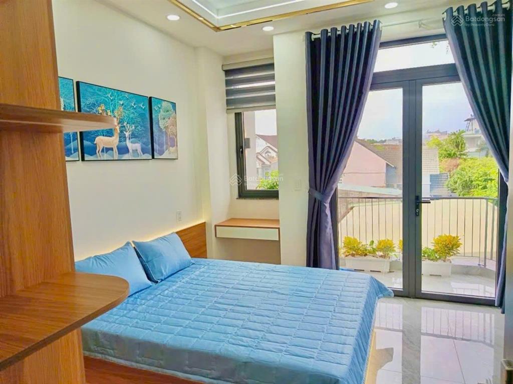 Siêu phẩm mới 3 tầng, lô góc, đường ô tô thông, gần tỉnh lộ 43, tam bình, thủ đức