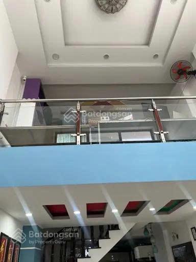 Nhà đẹp 4 tầng, trung tâm linh chiểu, gần đại học ngân hàng, hoàng diệu 2, thủ đức chỉ 9,** tỷ