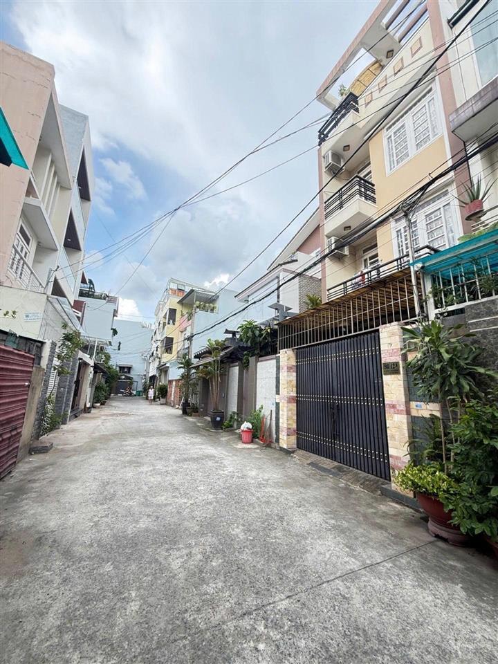 Nhà đẹp 3 tầng, 80,6m², trung tâm linh đông, gần phạm văn đồng, thủ đức chỉ 8,18 tỷ.