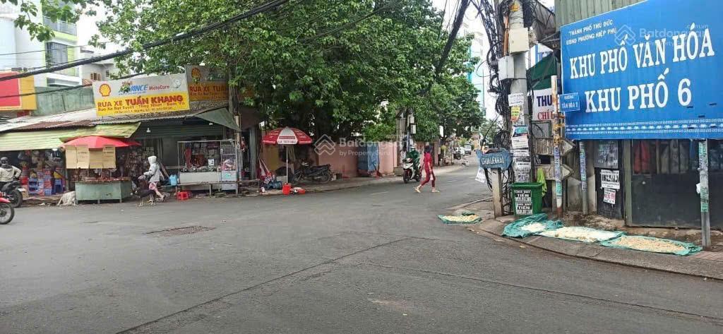 Giảm 800t nhà cấp 4, 101m2, đường trương văn thành, gần lê văn việt, hiệp phú quận 9