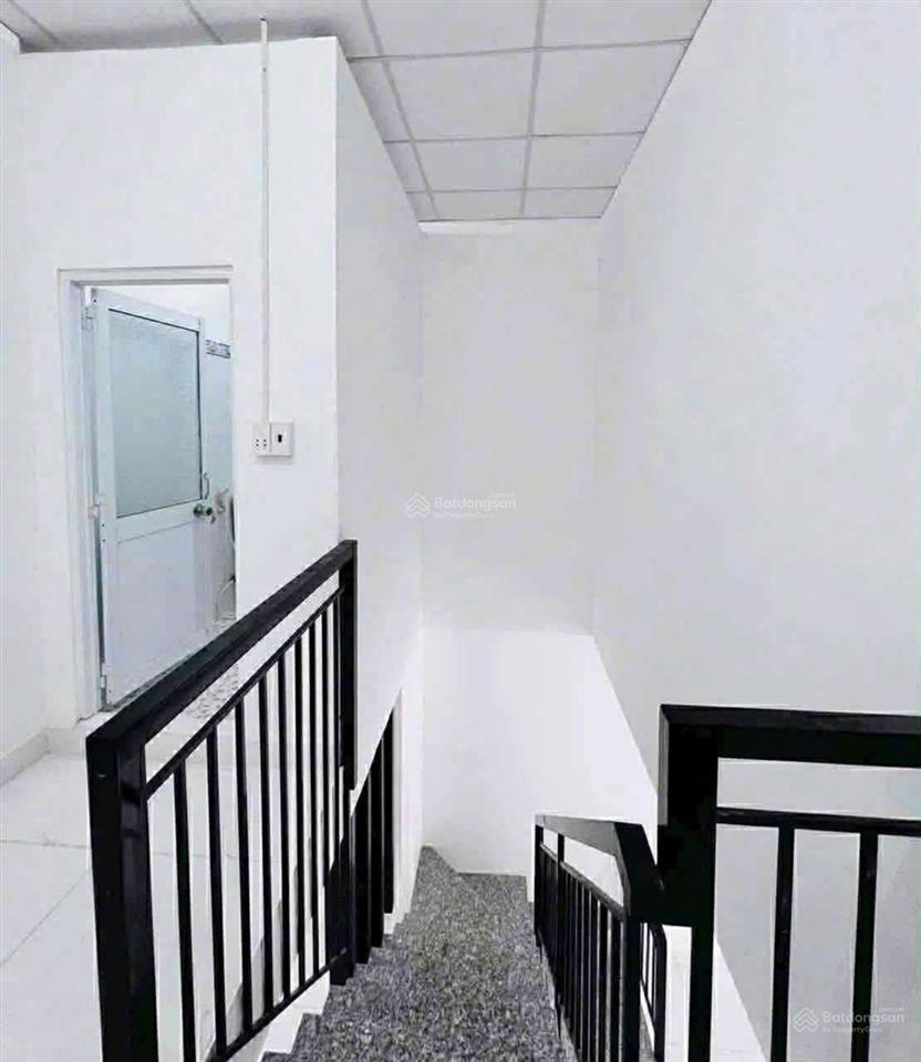 Giảm 550t nhà 2 tầng 97m2, đường số gần gametro xa lộ hà nội trường thọ thủ đức.