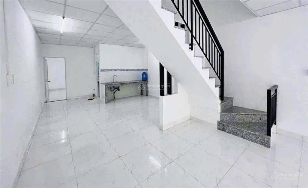 Giảm 550t nhà 2 tầng 97m2, đường số gần gametro xa lộ hà nội trường thọ thủ đức.