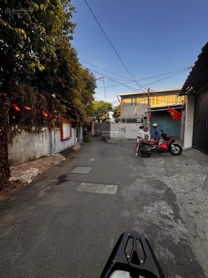 Nhà đẹp 2 tầng, lô góc 60m², gần bv thủ đức, cạnh phạm văn đồng, trung tâm thủ đức chỉ 5,x tỷ.
