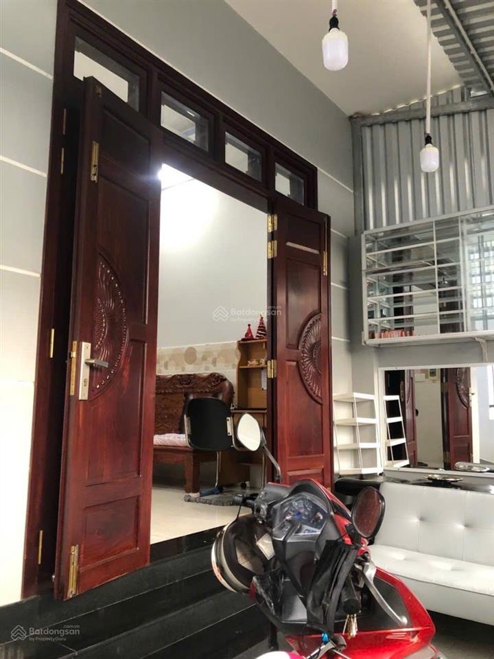 Nhà đẹp 3 tầng, lô góc 95m2, gần bv thủ đức, trung tâm tam bình, thủ đức chỉ 10 tỷ nhỉnh.