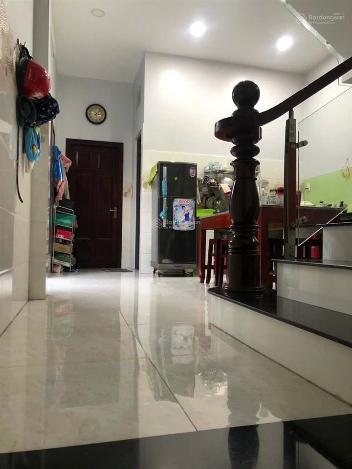 Nhà đẹp 3 tầng, lô góc 95m2, gần bv thủ đức, trung tâm tam bình, thủ đức chỉ 10 tỷ nhỉnh.