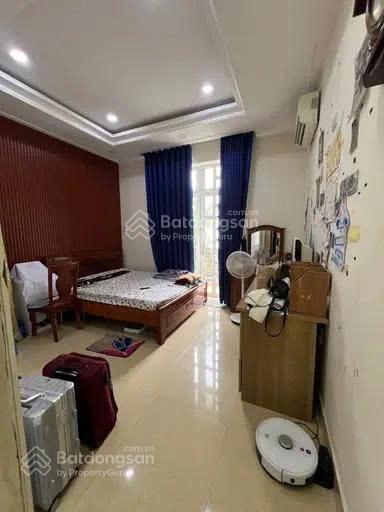 Siêu phẩm 4 tầng, đường thông ql13, gần đại học luật, chợ bình triệu, hiệp bình, thủ đức.