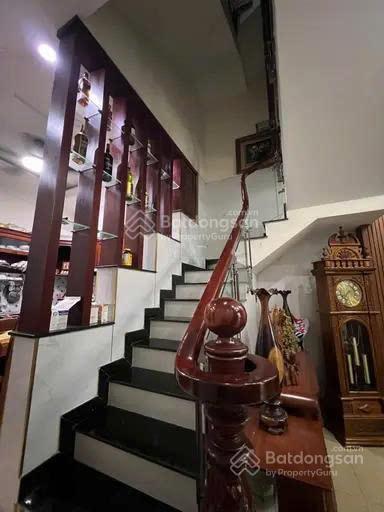 Siêu phẩm 4 tầng, đường thông ql13, gần đại học luật, chợ bình triệu, hiệp bình, thủ đức.
