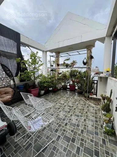Siêu phẩm 4 tầng, đường thông ql13, gần đại học luật, chợ bình triệu, hiệp bình, thủ đức.