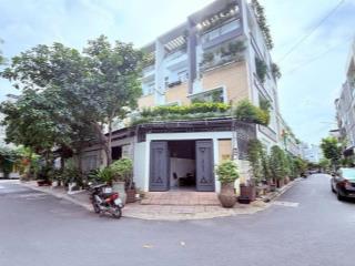 Nhà đẹp 3 tầng, trung tâm tam bình, gần bv thủ đức, gần phạm văn đồng, kdc bảo vệ 24/7