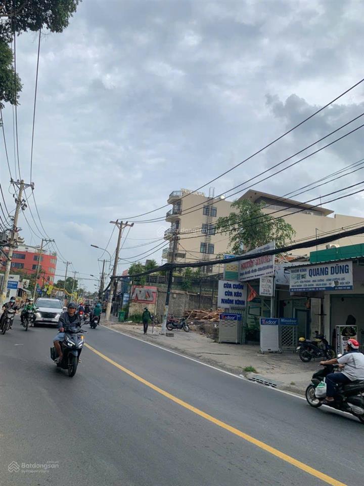 Nhà đẹp 2 tầng, trung tâm tam bình, đường ô tô, gần bv thủ đức, gần phạm văn đồng.