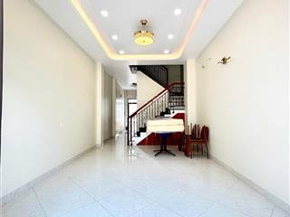 Nhà đẹp 3 tầng, 63m2, đường ô tô, gần làng đại học quốc gia, linh xuân, thủ đức.