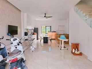 Giảm 150t, nhà mới 3 tầng, làng tăng phú, gần lê văn việt, man thiện, quận 9.