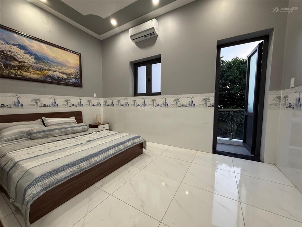 Nhà đẹp 3 tầng, hoàn công, vị trí đẹp, đường tam đa long trường quận 9.