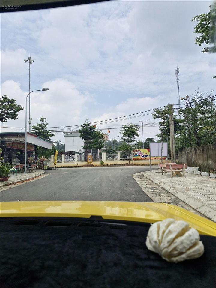 Cơ hội đầu tư bắt đáy hòa lạc lô góc 100m full thổ cư, sẵn sổ đỏ  chưa đến 3 tỷ