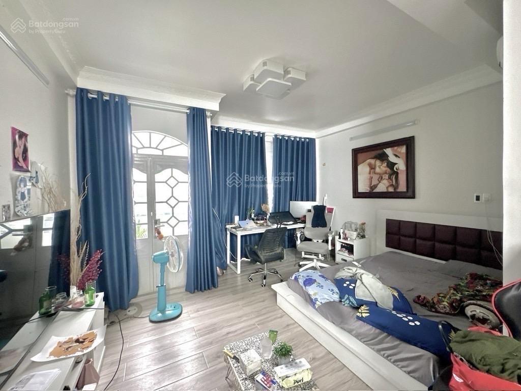 Chính chủ bán nhà 5 tầng huỳnh văn bánh, phú nhuận  53m2 sẵn 4 phòng ngủ đẹp ở liền chỉ 7 tỷ nhỉnh