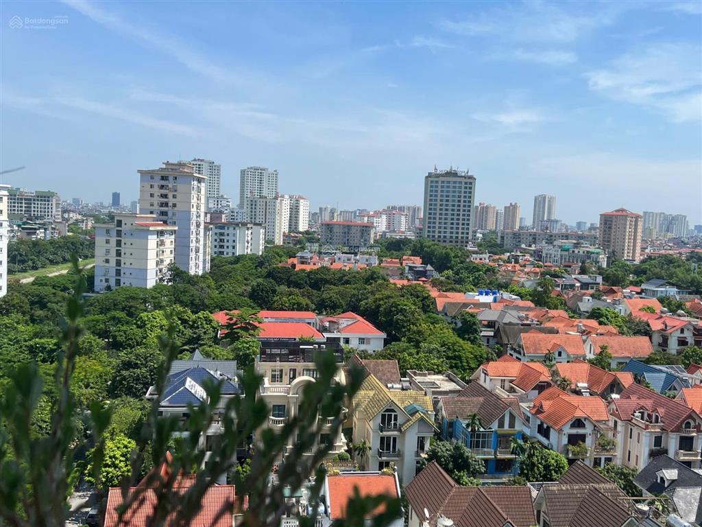 Căn hộ sổ đỏ giá cực tốt 82m2, chỉ nhỉnh 4 tỷ