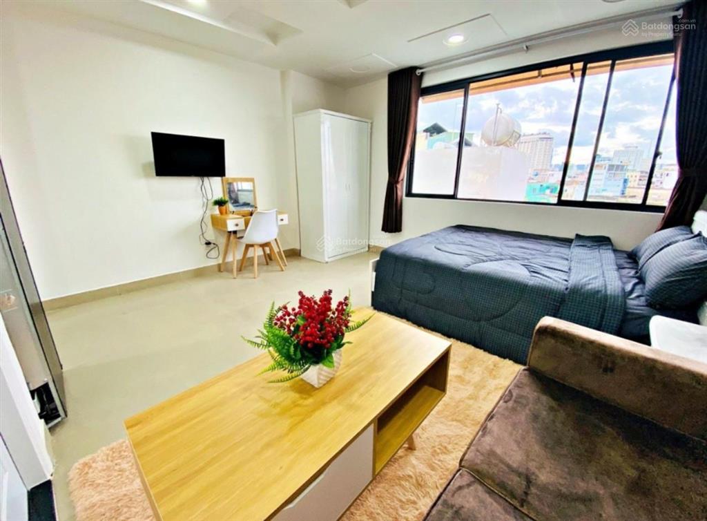 Phòng cửa sổ 30m2 full nội thất 40 trần quang diệu, q3