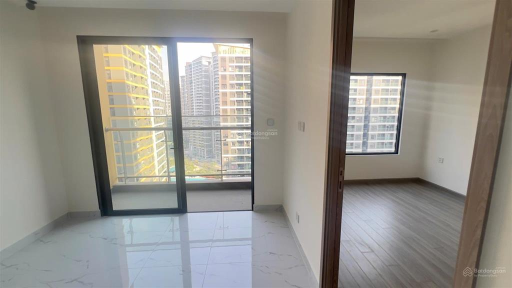 Bán gấp căn 2pn 60m² đẹp nhất phân khu glory heights hướng đn view đối diện nội khu giá 3,68 tỷ btp