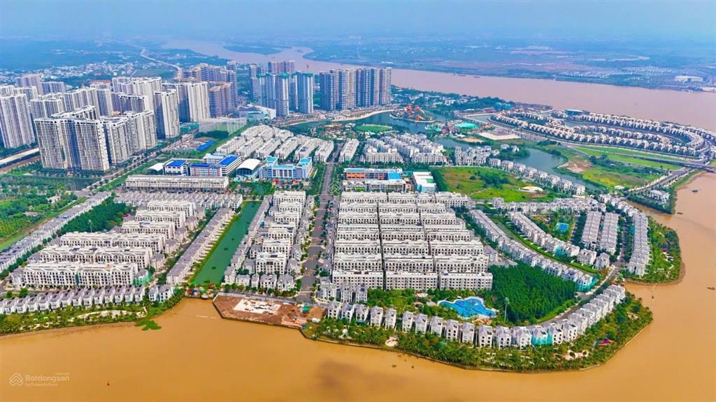 Bán gấp căn 2pn 60m² đẹp nhất phân khu glory heights hướng đn view đối diện nội khu giá 3,68 tỷ btp