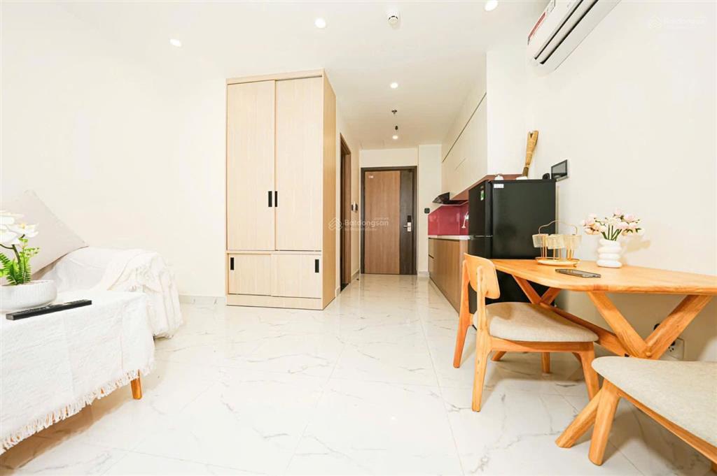 Bán căn hộ studio full nội thất đang có hợp đồng thuê | phù hợp đầu tư giá 2,12 bao hết thuế phí !
