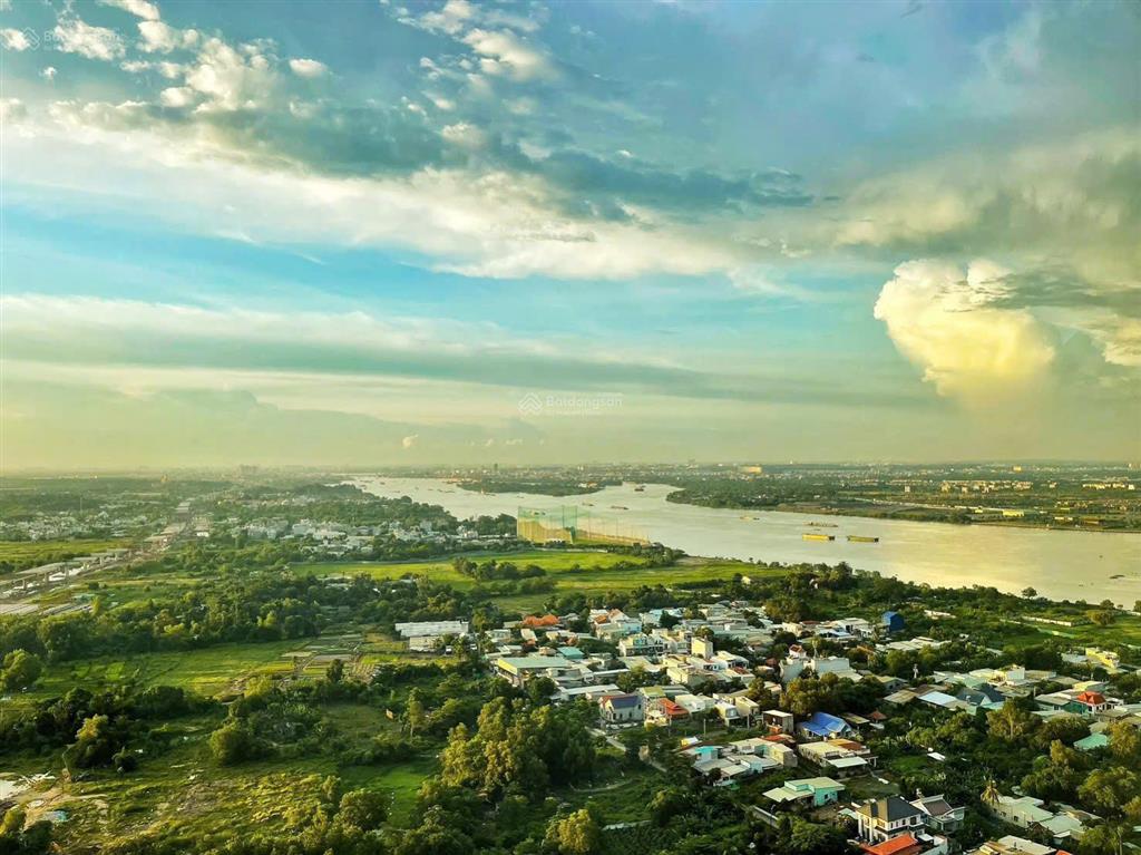 Tiết kiệm gần 2 tỷ  bán 3pn + dt 96m2 view sông hiếm | giá 6,4 tỷ all in | sẵn hàng ngoại giao