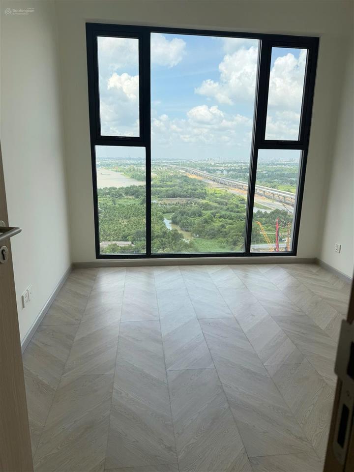 Cắt lỗ ~1,8 tỷ bán gấp 2pn 74m2 lumiere boulevard nhà mới 100% view sông mát mẻ | giá 5,1 tỷ all in