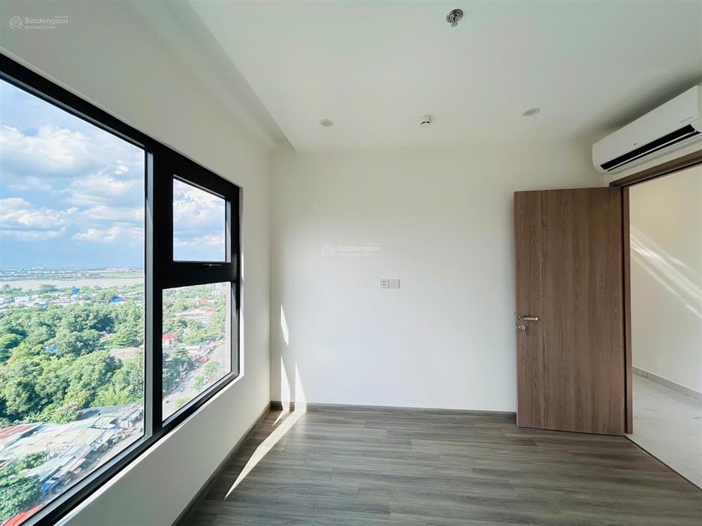 Ck 23,8% + 300tr gói nội thất, tt giãn 180 ngày bán căn 3pn dt 82m2 view sông giá chỉ 4,7 tỷ all in