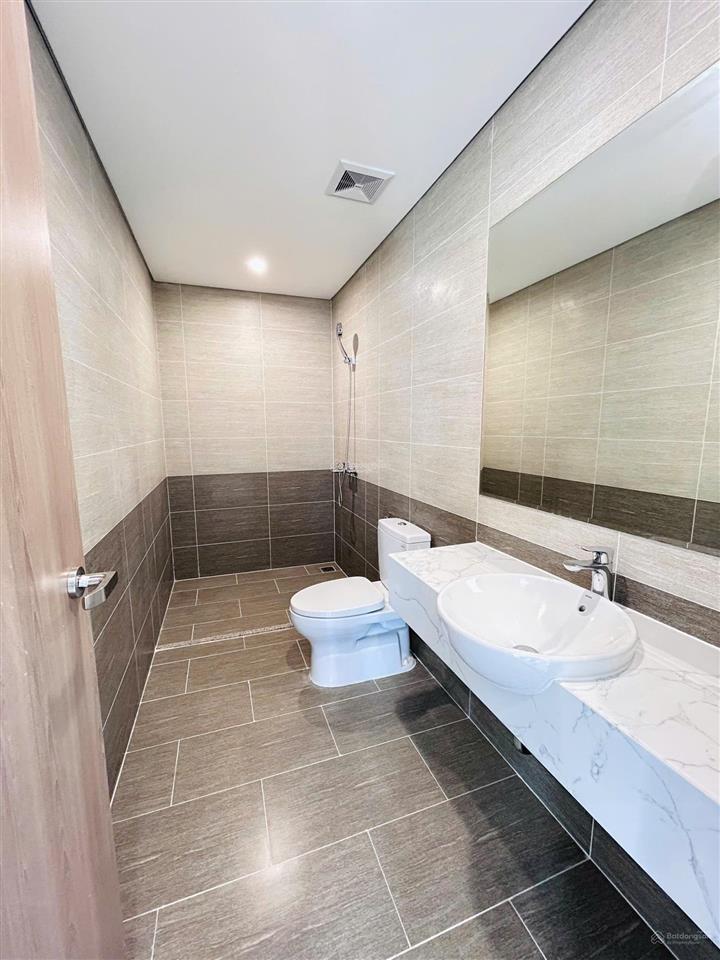 Ck 23,8% + 300tr gói nội thất, tt giãn 180 ngày bán căn 3pn dt 82m2 view sông giá chỉ 4,7 tỷ all in