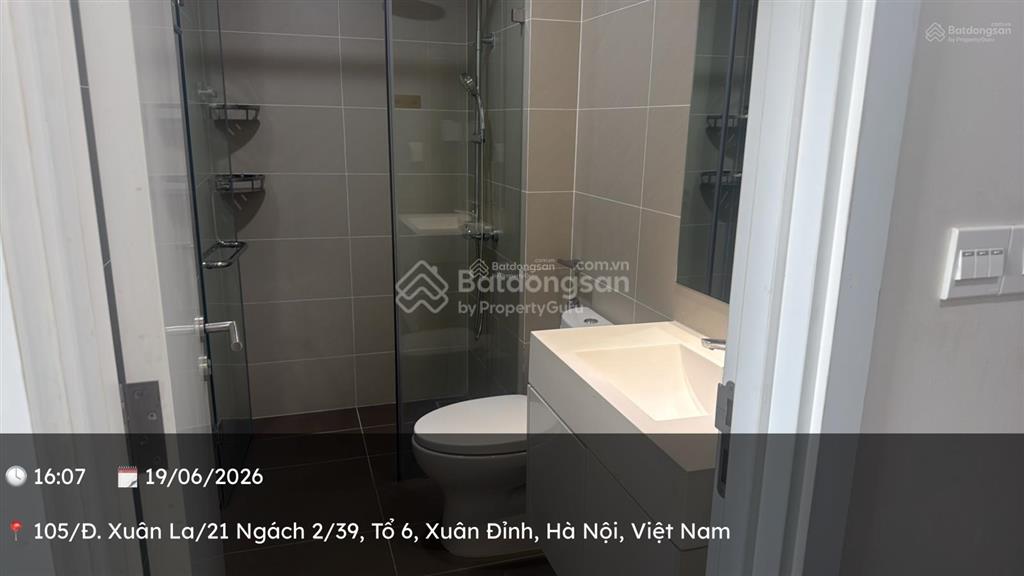 Bql tòa nhà cho thuê chcc cao cấp 2pn cơ bản và full đồ tại dự án kosmo tây hồ.  0986 068 ***