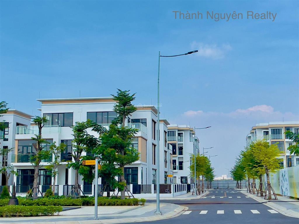 Nhà phố 2 mặt view (120m2  5,450 tỷ).  0961 575 ***