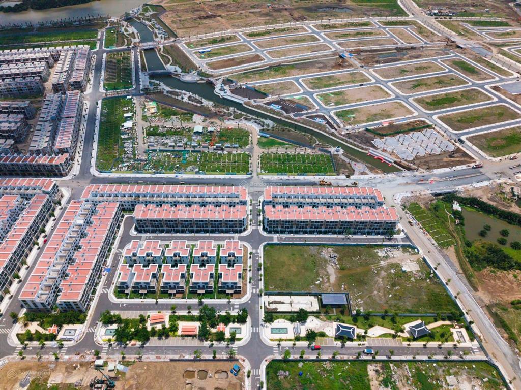 Nhà phố 2 mặt view (120m2  5,450 tỷ).  0961 575 ***