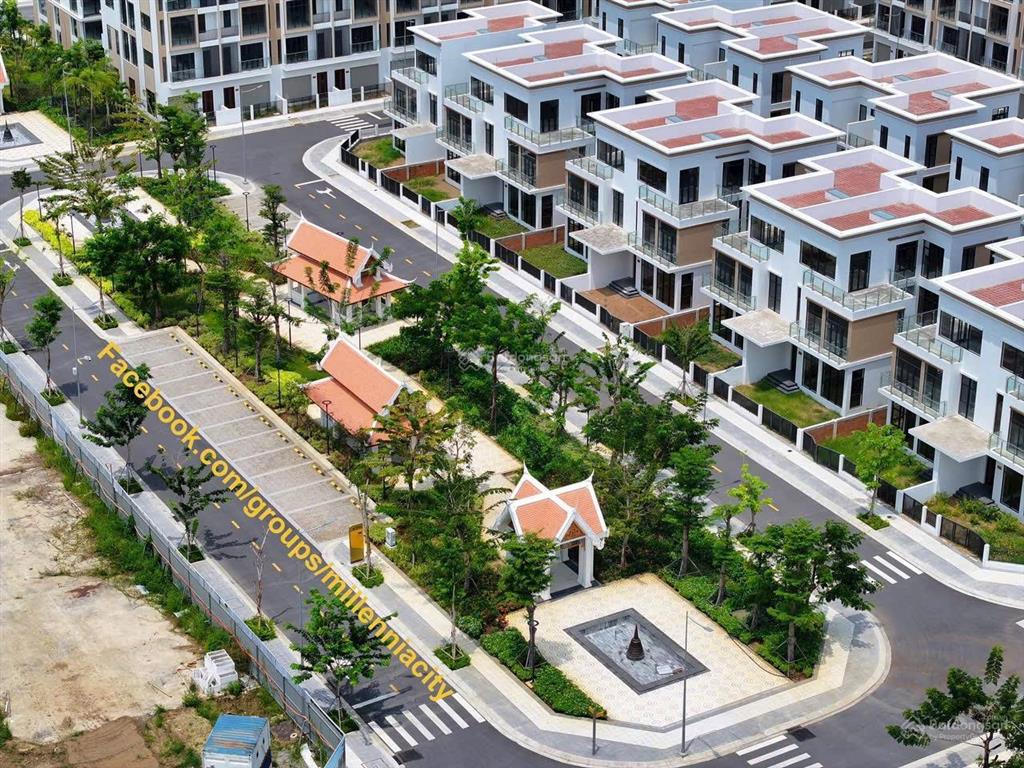 Nhà phố 2 mặt view (120m2  5,450 tỷ).  0961 575 ***