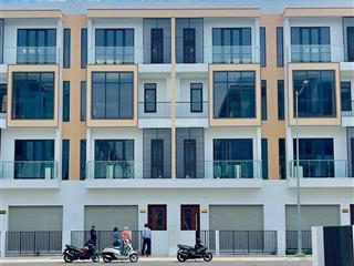 Nhà phố 2 mặt view (120m2  5,450 tỷ).  0961 575 ***