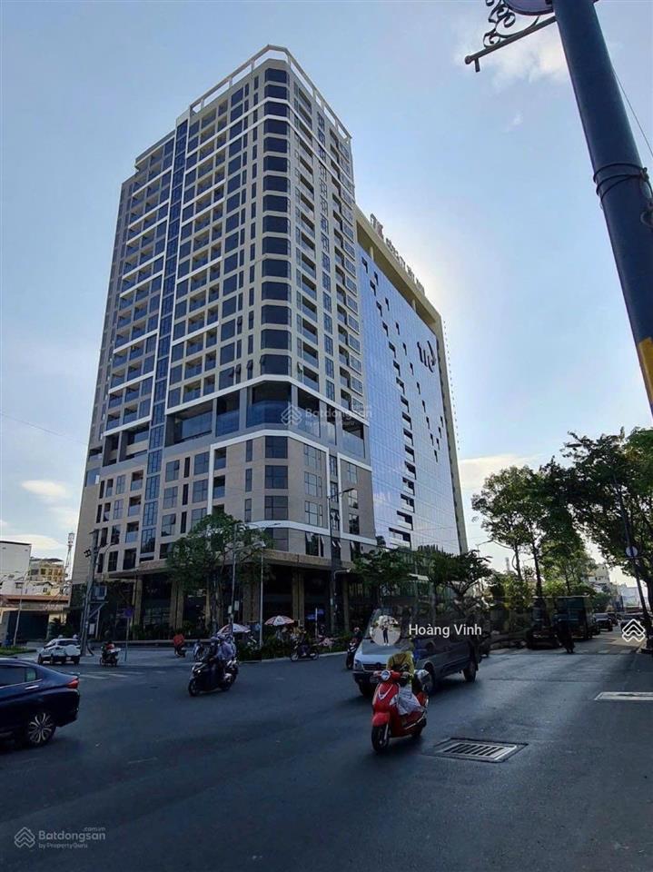 Chính chủ bán căn hộ park legend, 99m², 3 phòng ngủ, 2 toilet, giá 8.9tỷ,  0906 101 *** gặp vinh
