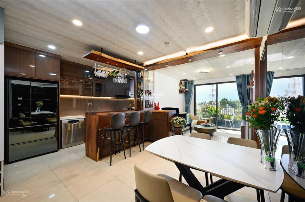 Bán căn hộ kingston, phú nhuận, dt 60m2, 2pn, 1wc, đã có sổ hồng, giá 6 tỷ 150,  0906 101 ***