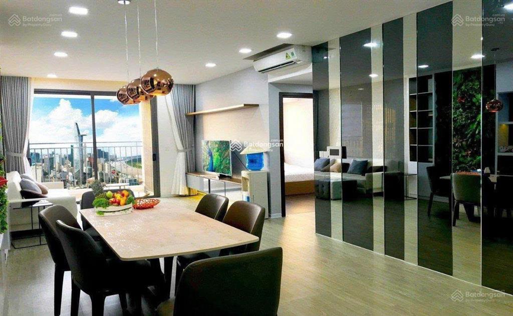 Chính chủ cho thuê gấp chcc the gold view dt 100m2, 3pn, 2wc, giá 21tr/th.  0906 101 *** vinh