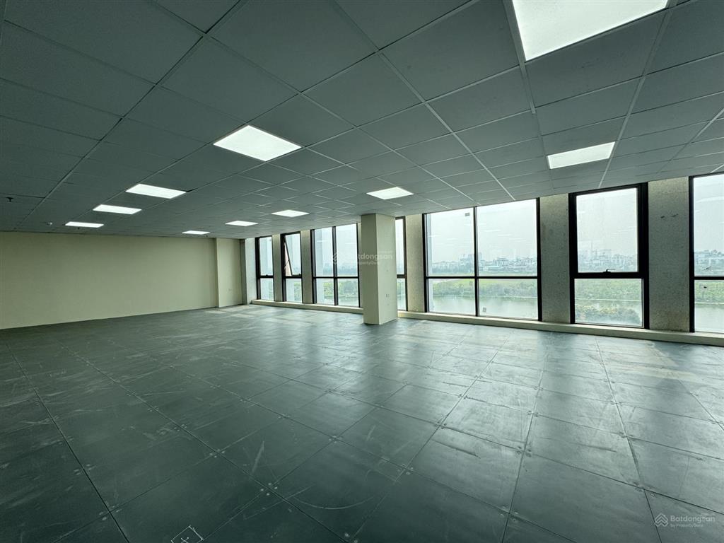 Bán tòa văn phòng đẹp long biên, 7 tầng thang máy mặt phố hồng tiến